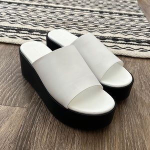 Retro Platform Sandals
